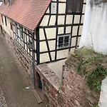Wohnen Am Historischen Rathaus 아파트 *