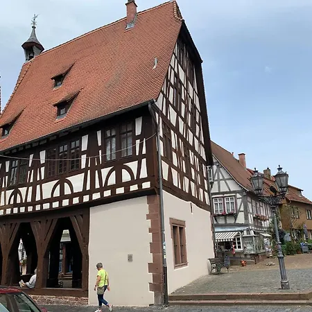 Wohnen Am Historischen Rathaus 公寓 米歇尔施塔特