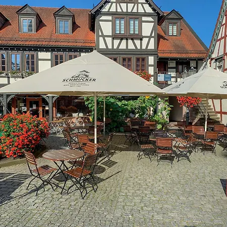 Wohnen Am Historischen Rathaus 米歇尔施塔特