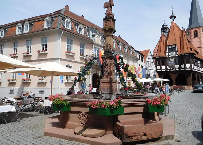 Wohnen Am Historischen Rathaus Apartment